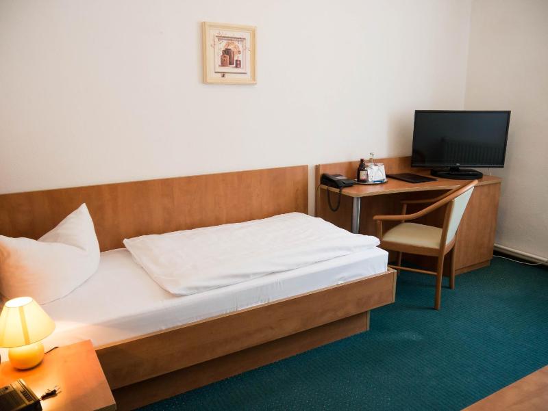 Wald-Hotel - image 15