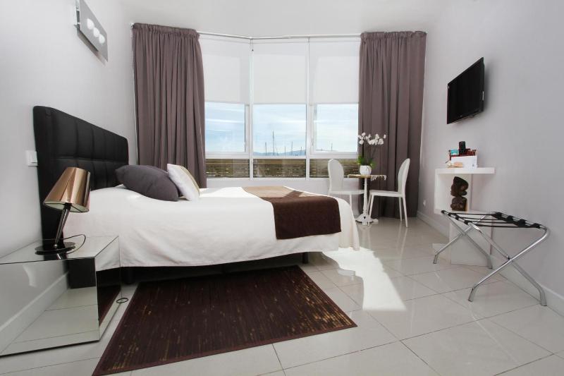 Bleu Mer Duplex & Suites - image 10