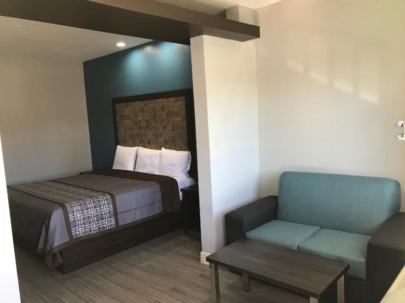 The Residency Suites - image 13