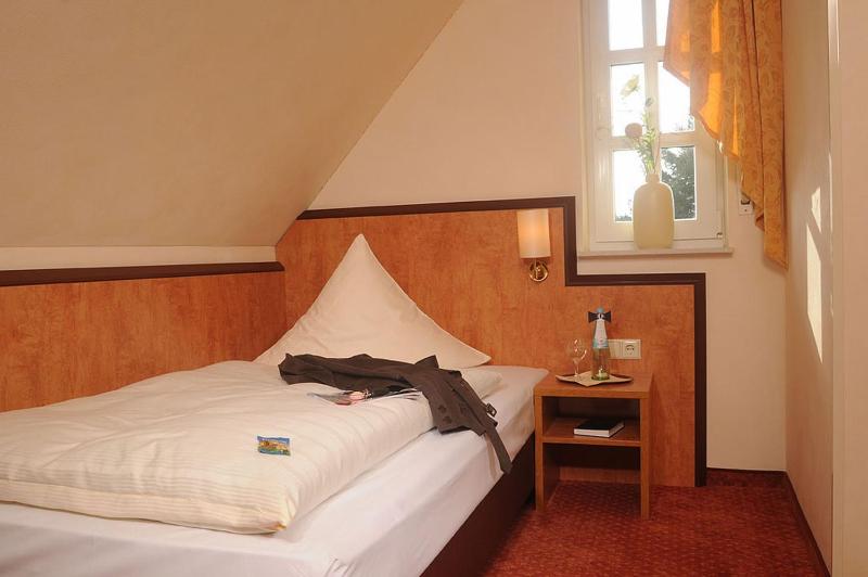 Comfort Single Room image 1
