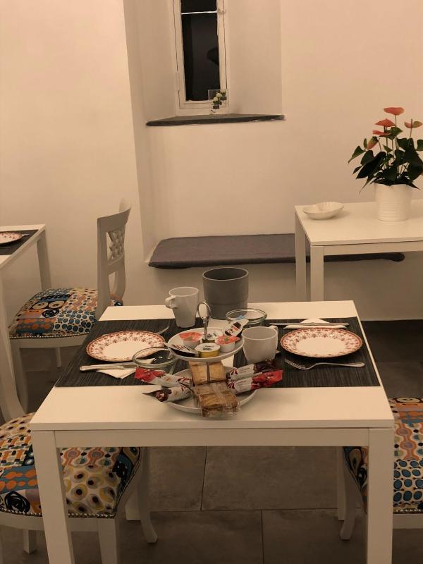 Deluxe Double Room with Balcony and Sea View image 4