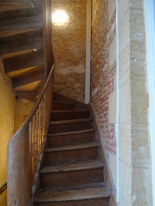 Studio Apartment image 4