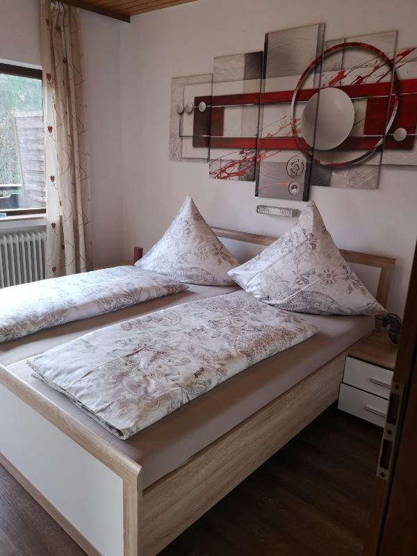 Standard Double Room image 3