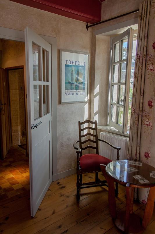 Double Room with Private Bathroom image 2