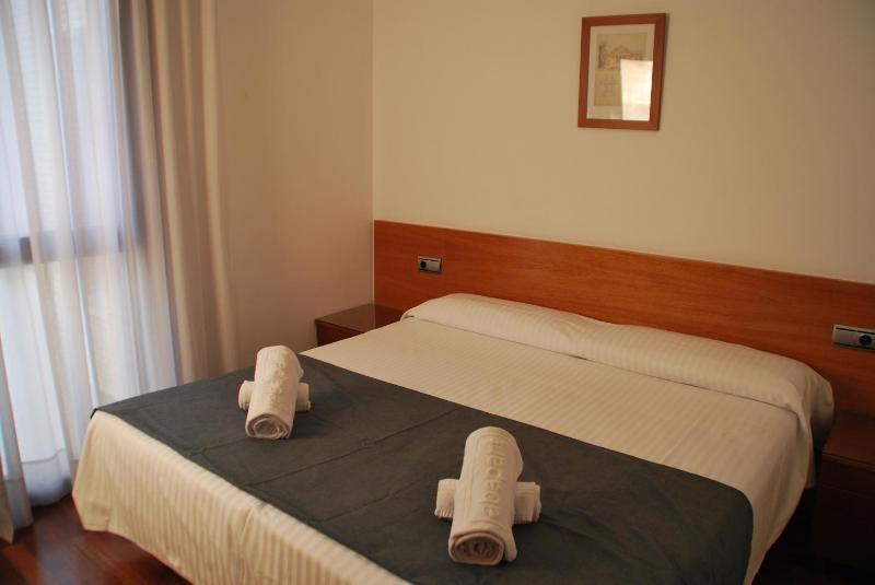 One-Bedroom Apartment (2 Adults) image 4