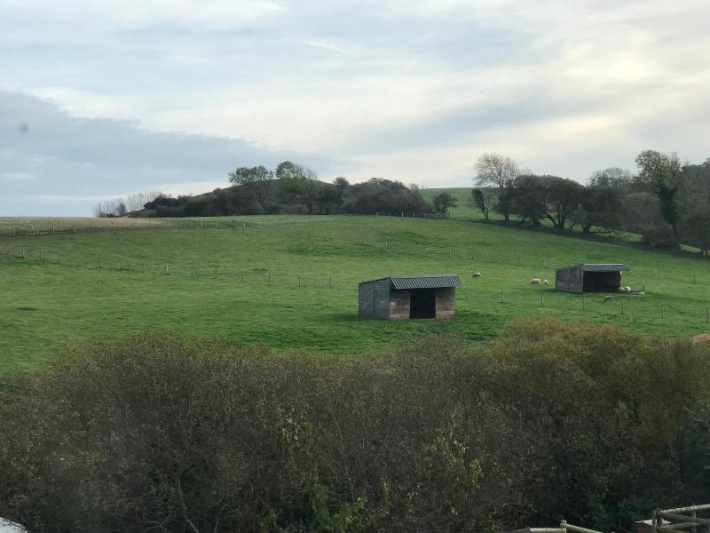 Triple Room with Garden View image 3