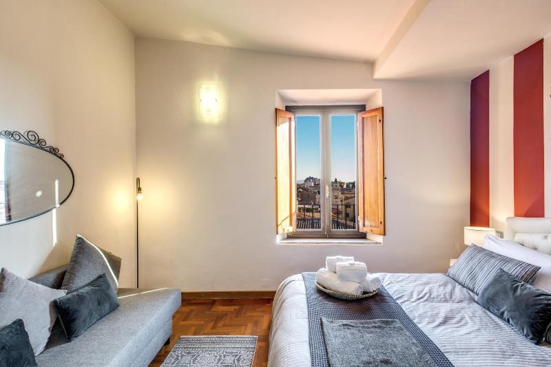 AwesHome - Lungarno Bellavista Penthouse - image 1