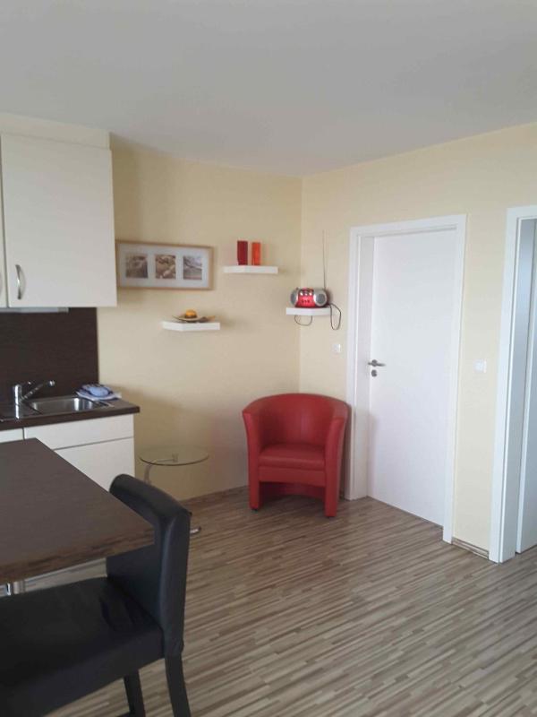 Apartment image 3