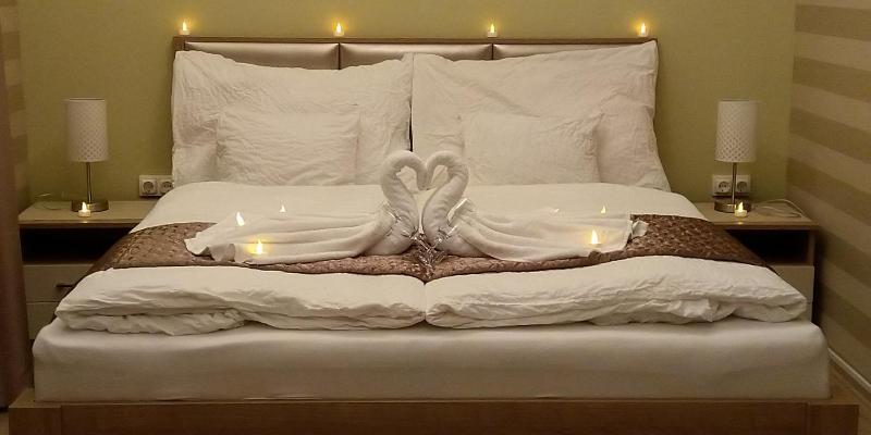 Double Room image 2
