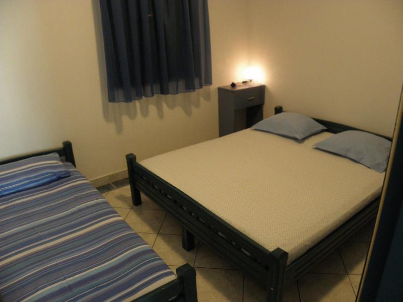 Apartment 1 image 3