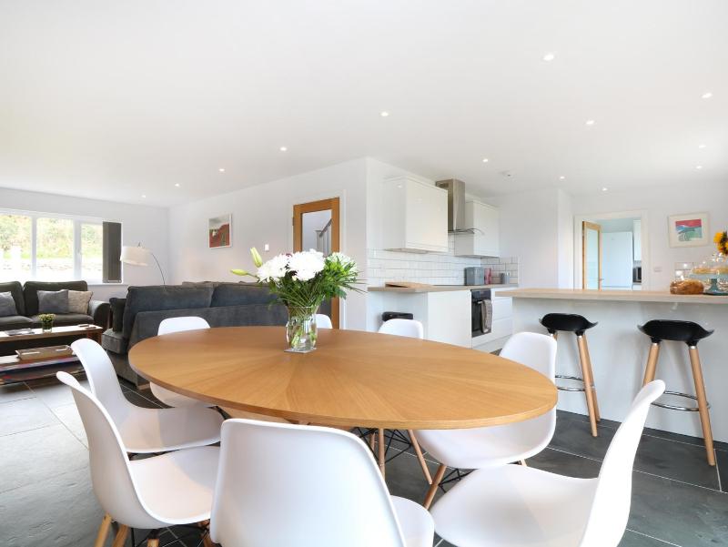 Holiday Home image 4
