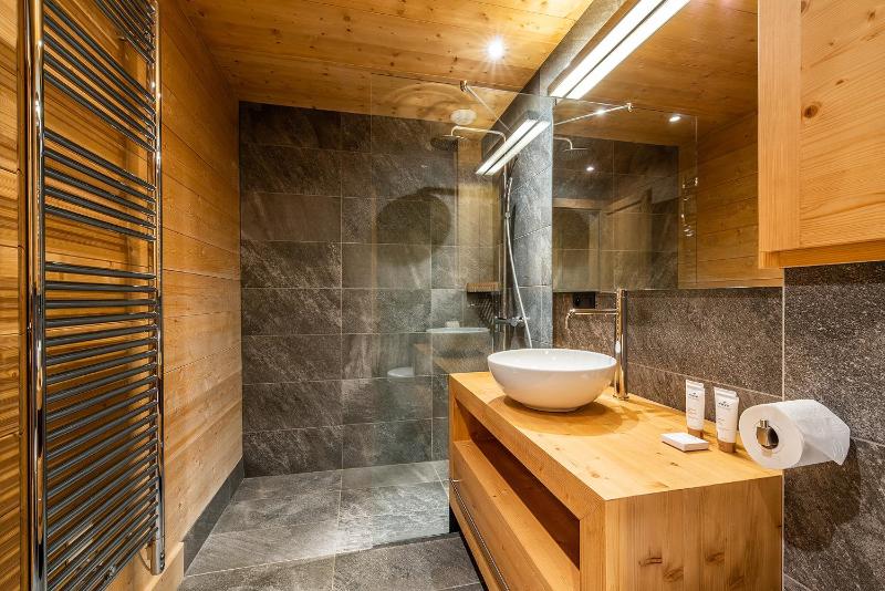 Abachi Chalet Les Gets - by EMERALD STAY - image 17