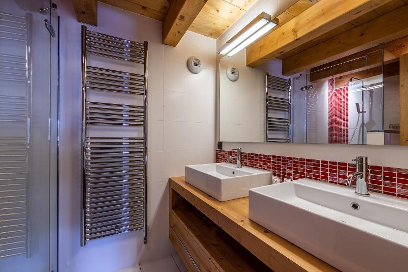 Abachi Chalet Les Gets - by EMERALD STAY - image 29