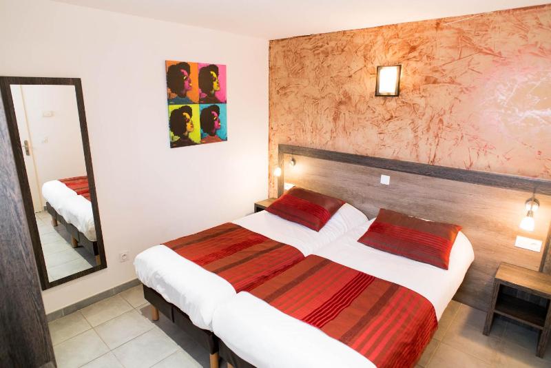 Comfort Twin Room image 1