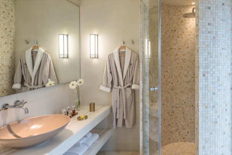 Euphoria Junior Suite image 4