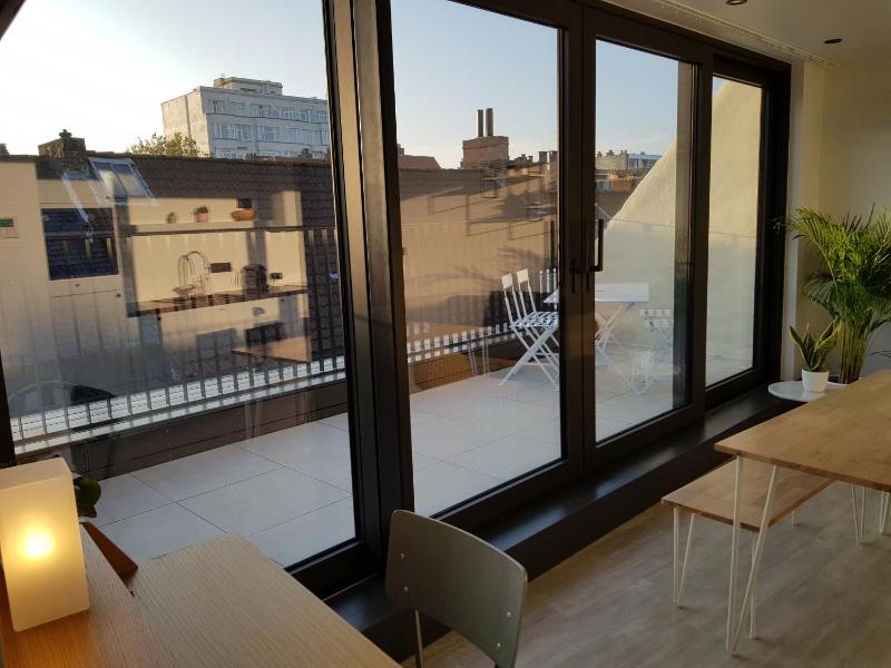 Studio with Terrace image 2
