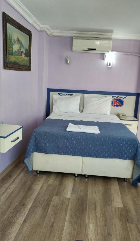 Single Room image 3