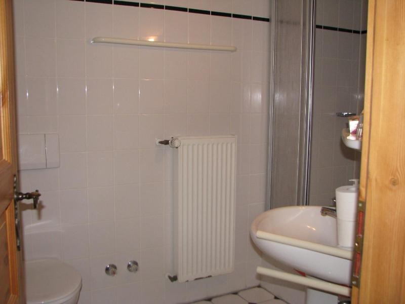 Single Room image 4