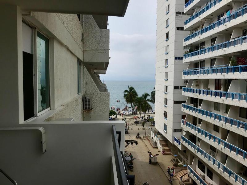 EDIFICIO PALANOA APTO 507 FRENTE a PLAYA RODADERO - image 13