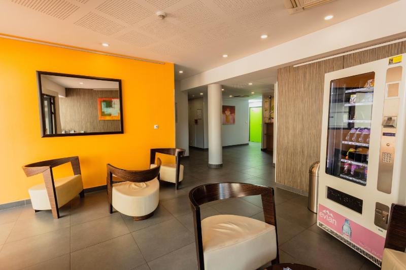 Appart-Hotel Mer & Golf City Perpignan Centre - image 20