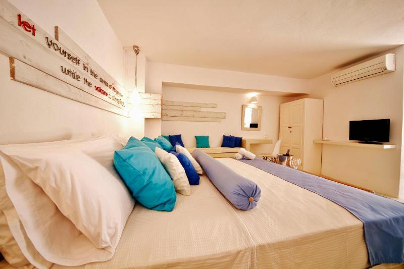 Chroma Suites - image 28