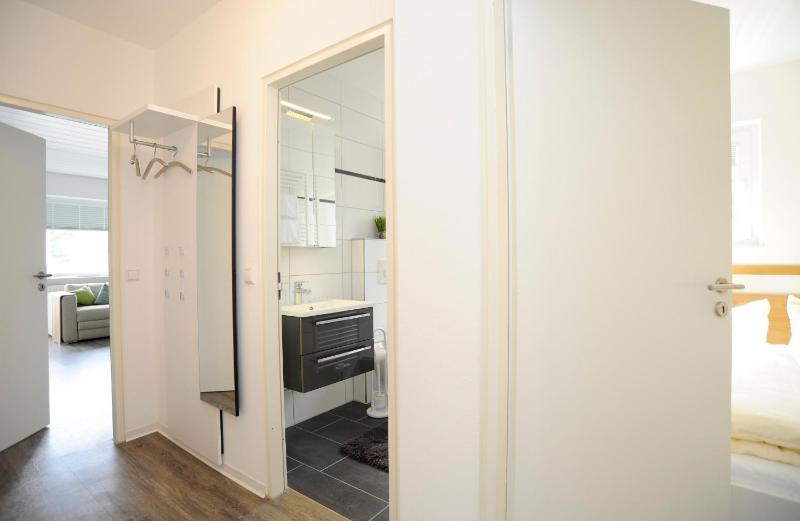 Apartment mit Balkon - image 8