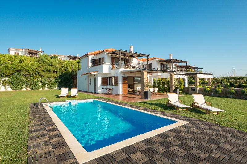 Villa with Private Pool image 1