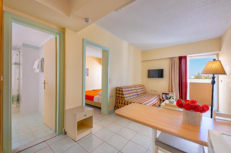 Pavlos Hotel - image 47