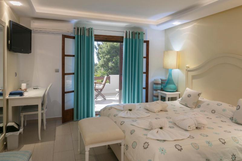 Executive Double Room with Sea View image 4