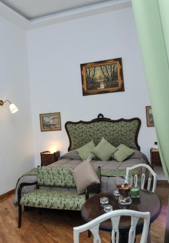 Quadruple Room with Sea View image 2