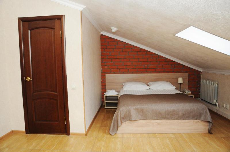 Double Room image 2
