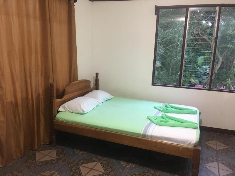 Hostel Orozco - Costa Rica - image 12