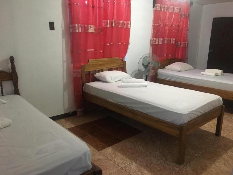 Hostel Orozco - Costa Rica - image 9
