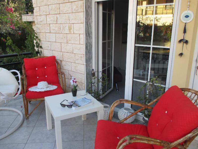 One-Bedroom House image 2