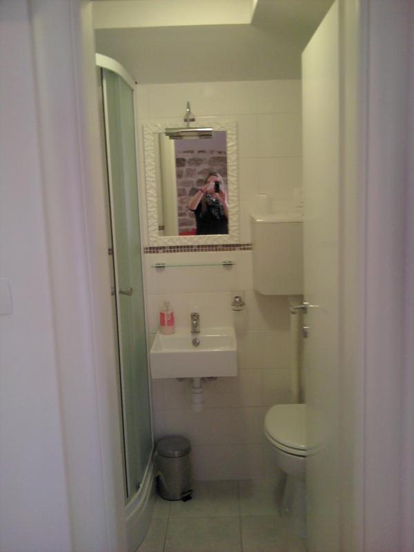 Double Room image 2
