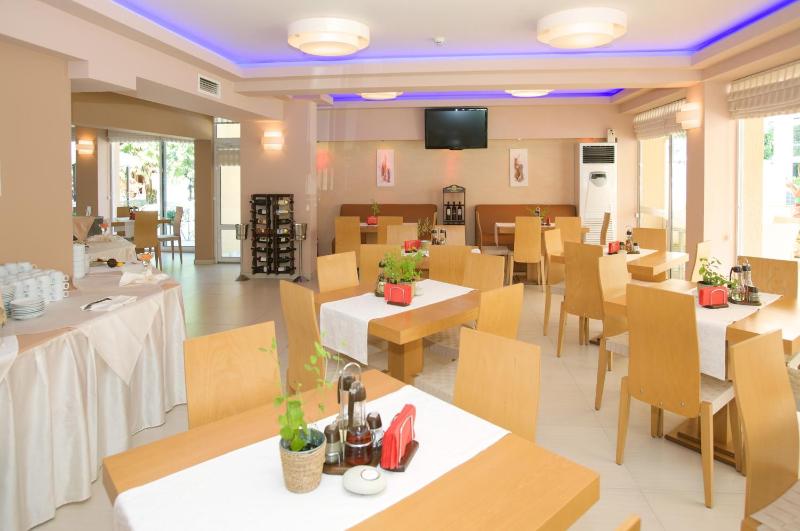 Karlovo Hotel - image 33