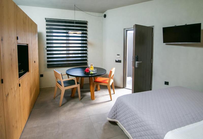Superior Double Room image 2