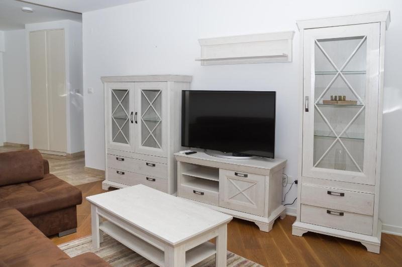 Deluxe Apartment image 3