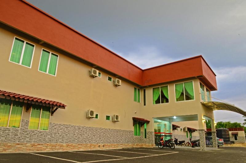 HOTEL MESRA ALOR SETAR - image 1