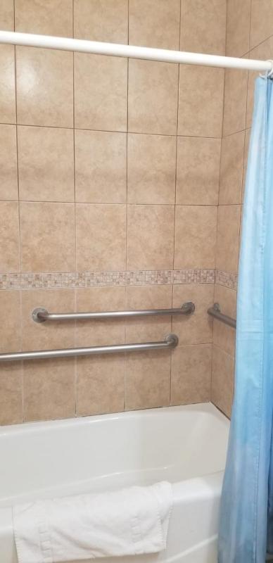 Single Room - Disability Access image 2