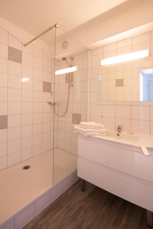 Double Room image 2
