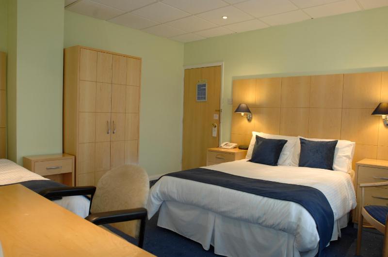 Triple Room image 1