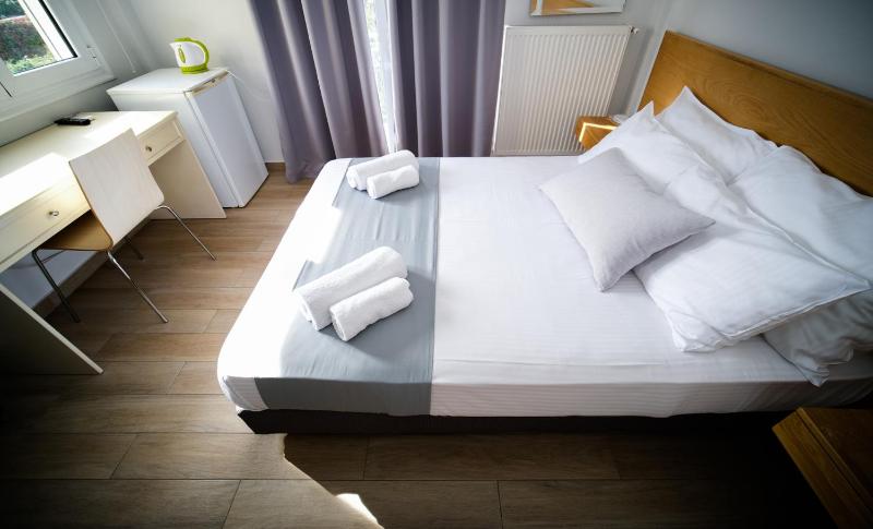Budget Double Room image 1