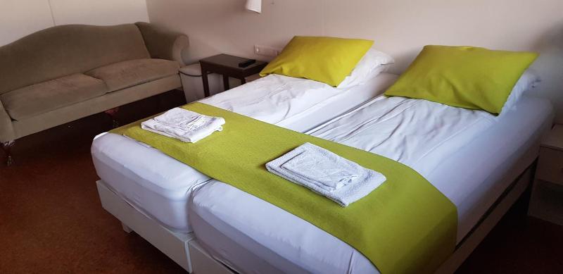 Quadruple Room with Private Bathroom image 4
