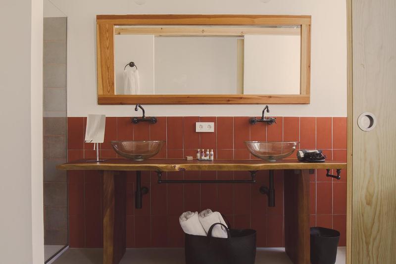 Smoix hotel - image 15