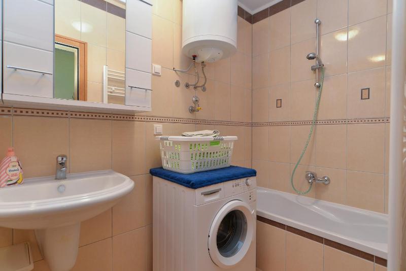 Apartment Anto 1772 - image 31