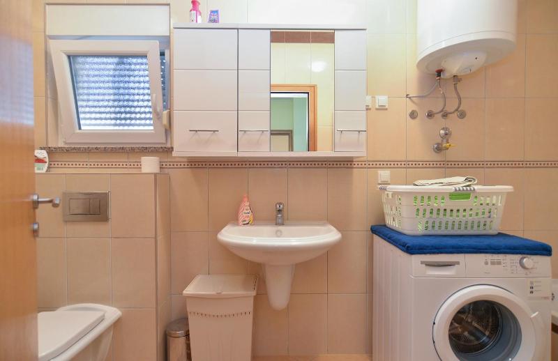Apartment Anto 1772 - image 22