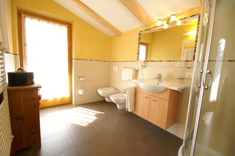 Triple Room image 2