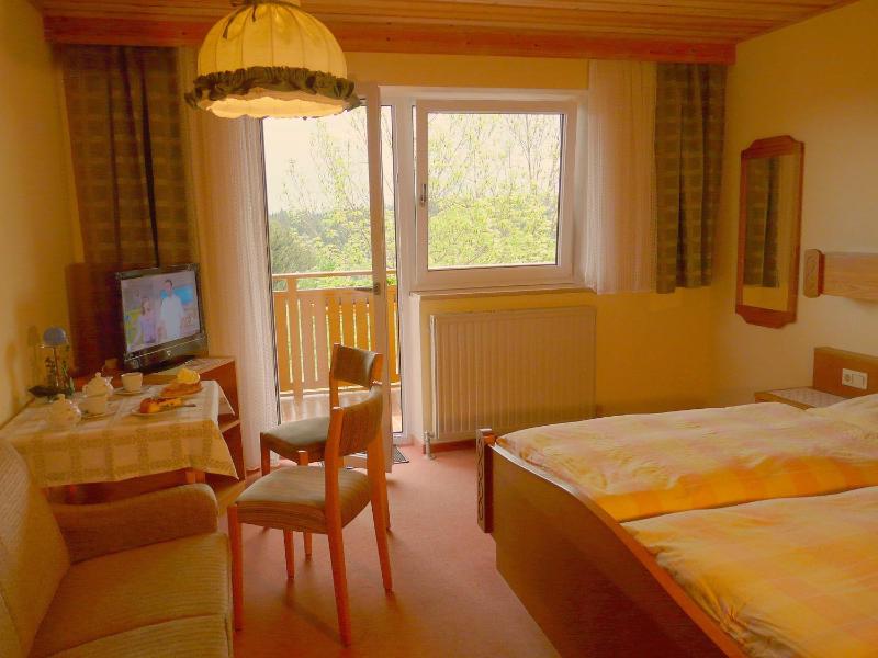 Triple Room image 3