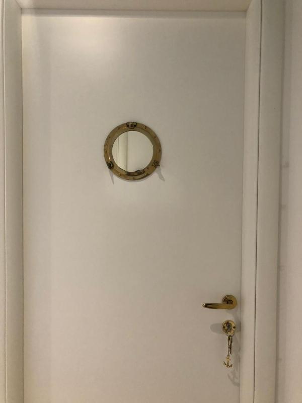Deluxe Double or Twin Room image 2
